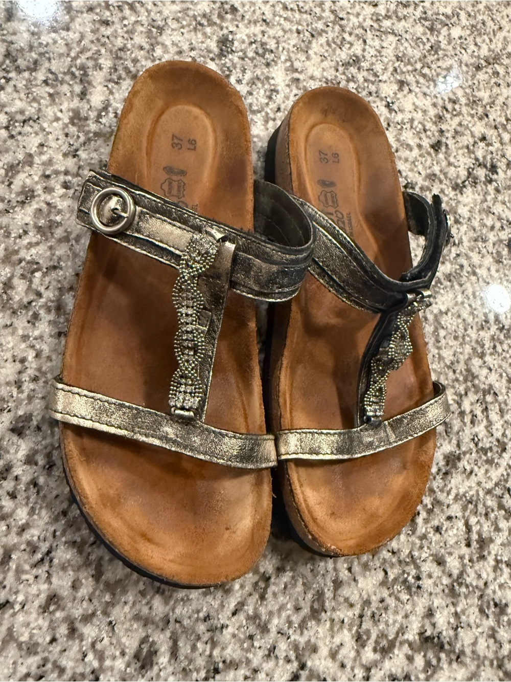 Naot metallic Leather Buckle Sandal size 37